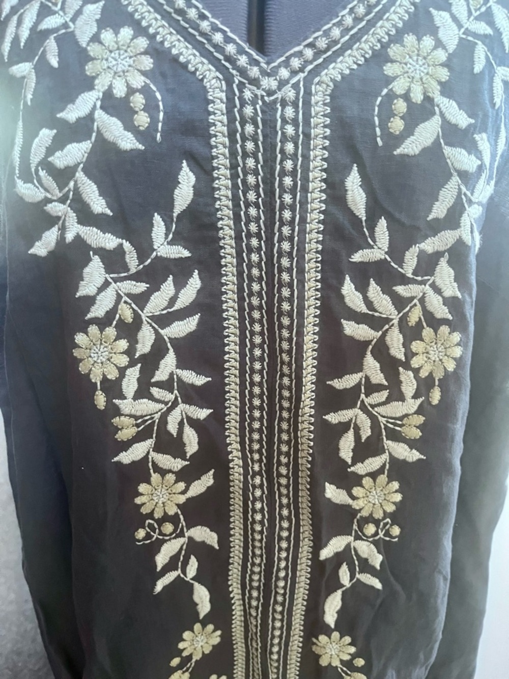 Black Sleeveless Maxi Dress with Cream Floral Embroidery - Picture 2 of 4